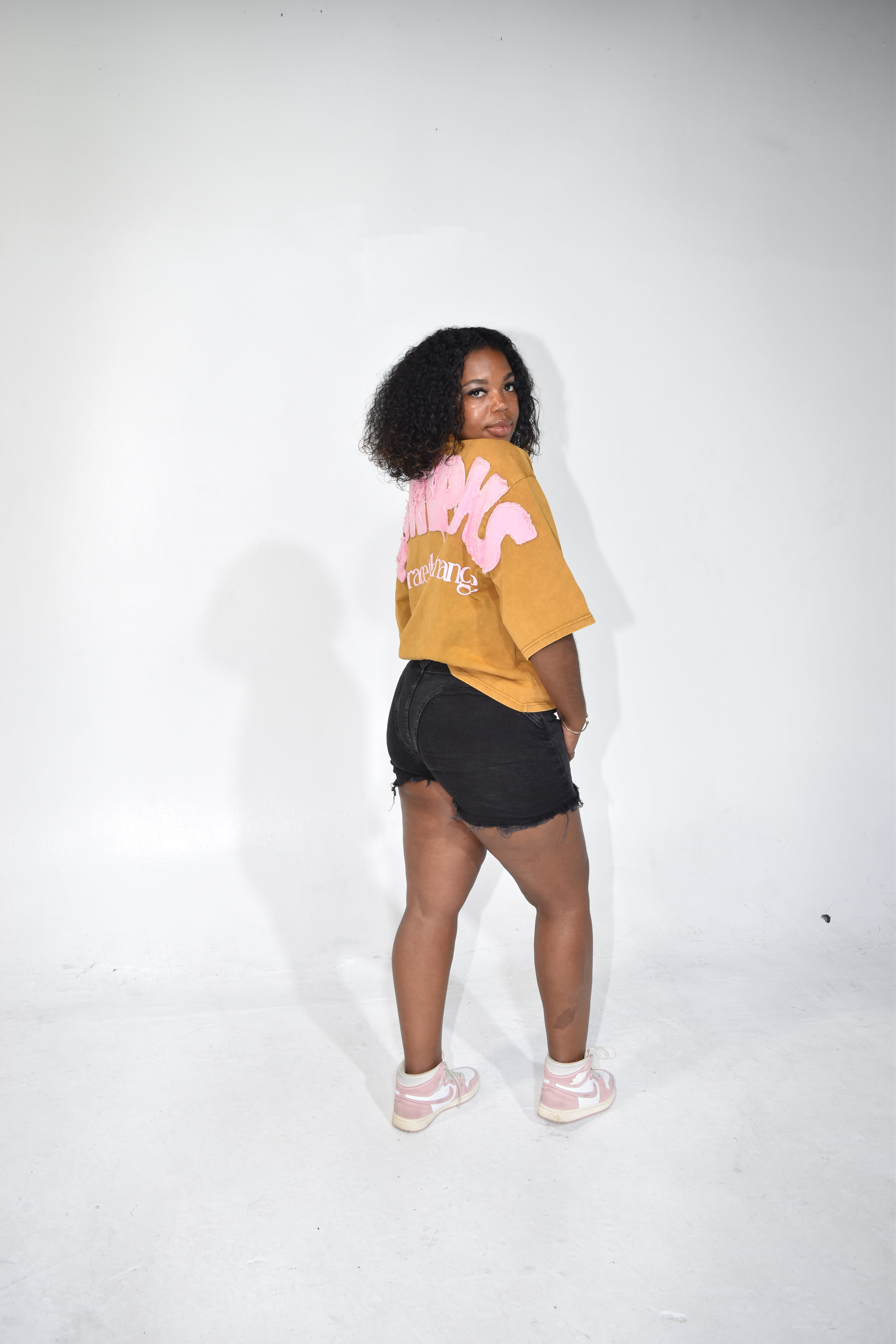 MTMPHS Embrace the Change Graphic Tee